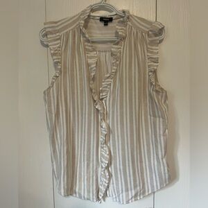 Mexx | Tan and White Sleeveless Ruffled Blouse